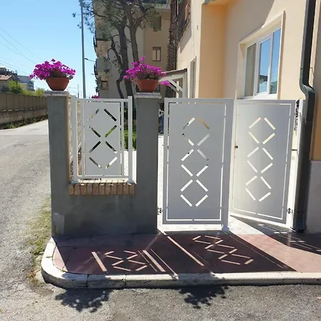 Casa Trilli Apartment *